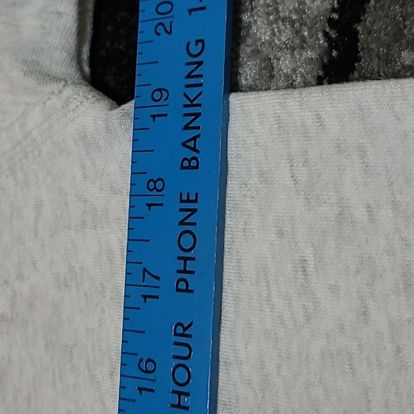 VICTORIA SECRET 2016 Oversized V-neck Drawstring Sweatshirt - Picture 10 of 15